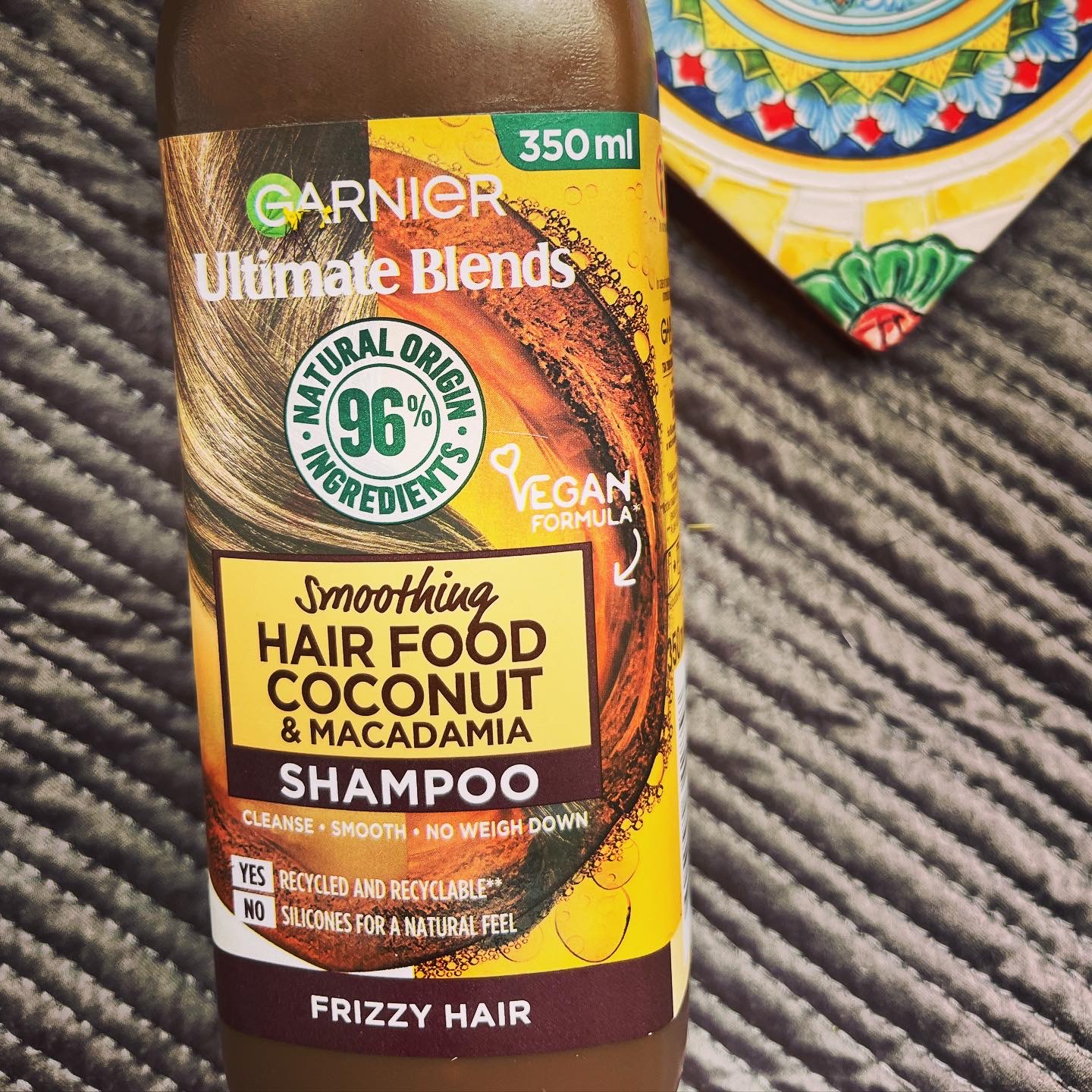 Blends Coconut & Macadamia Hair Food Shampoo Garnier We Are Eves