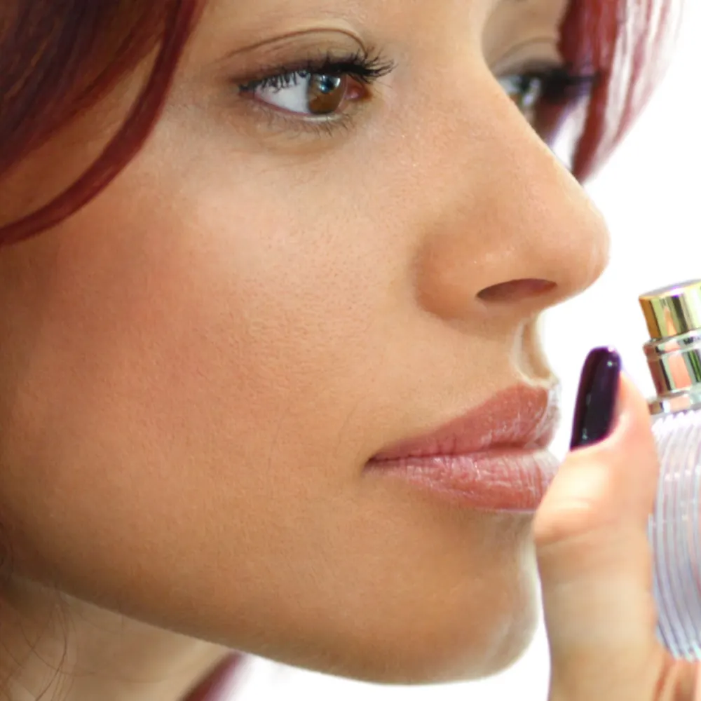 5x perfumes that smell really addictively delicious, according to honest reviews