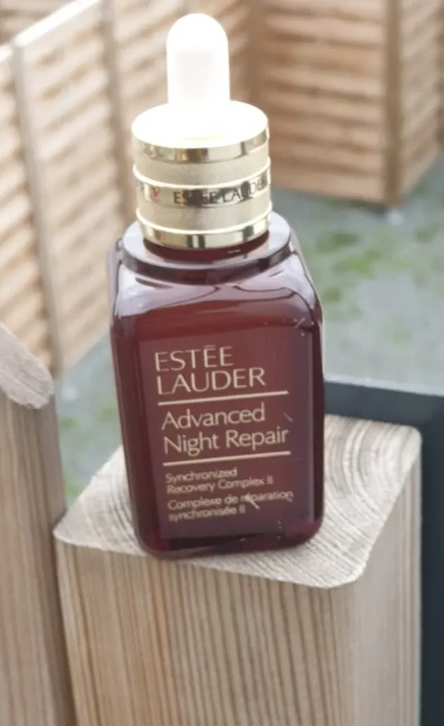 Estee Lauder Advanced Night Repair  Estee Lauder - Advanced Night Repair  Anti-aging Serum - review image