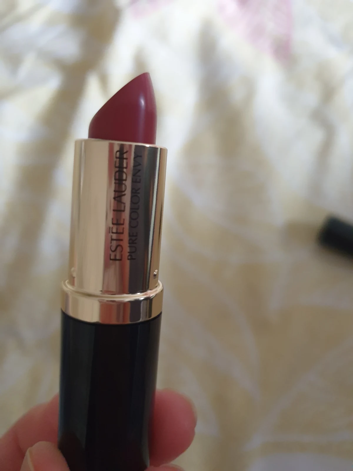 Lippenstift Pure Color Envy Estee Lauder - review image