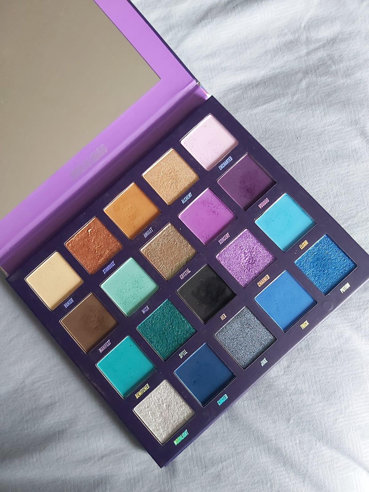 book of magic eyeshadow palette