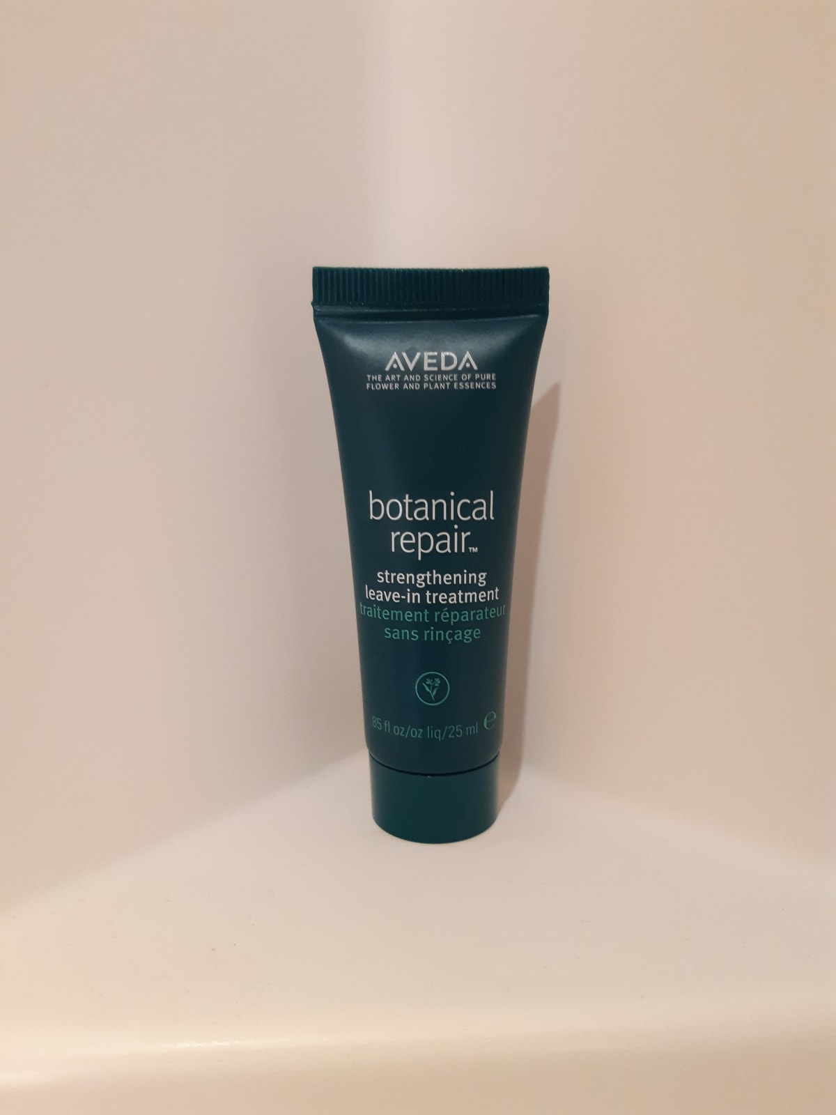 Aveda botanical repair™ Strengthening LeaveIn Treatment AVEDA