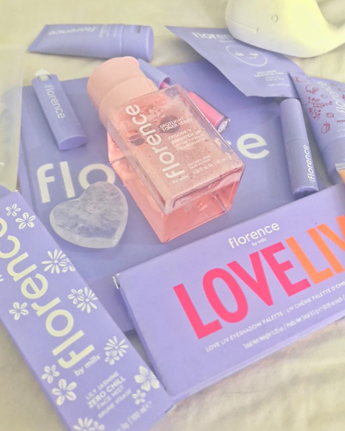 florence-by-mills-spotlight-toner-series-episode-1-brighten-up