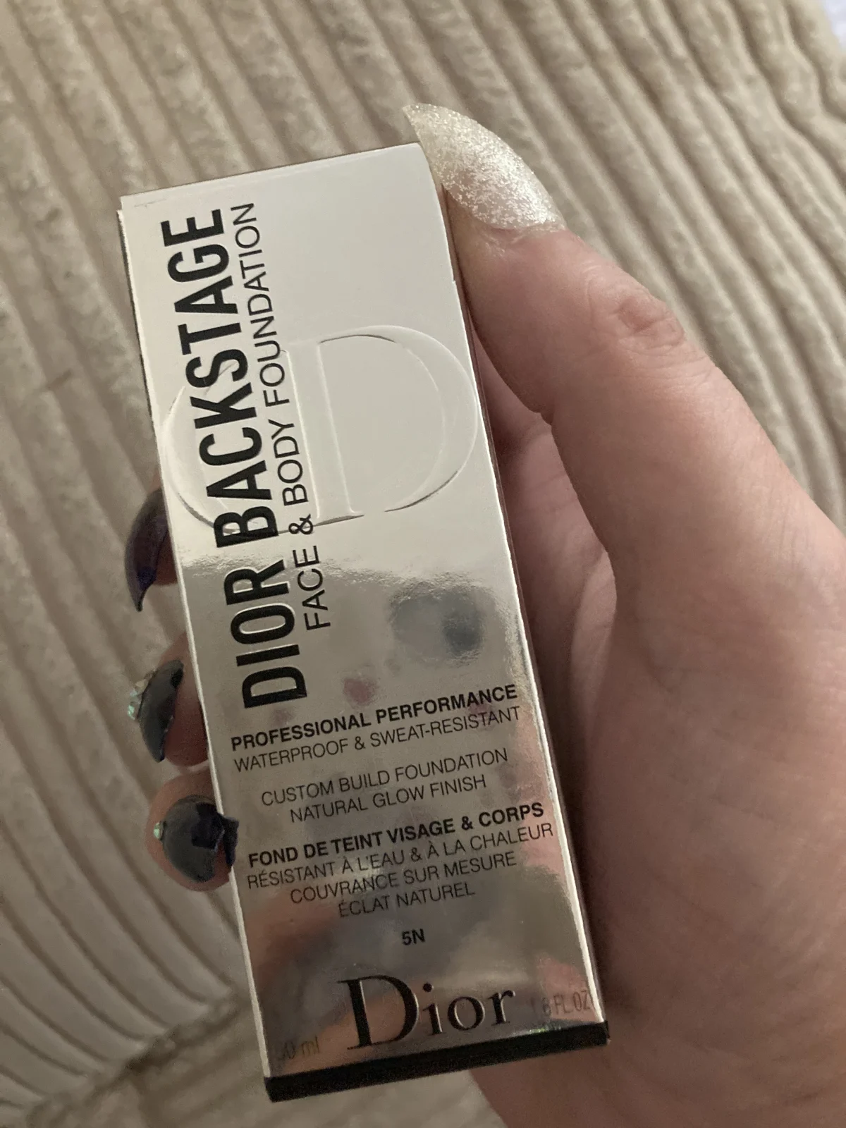 DIOR BACKSTAGE 1,5 - Neutral Face & Body Foundation 50g - review image