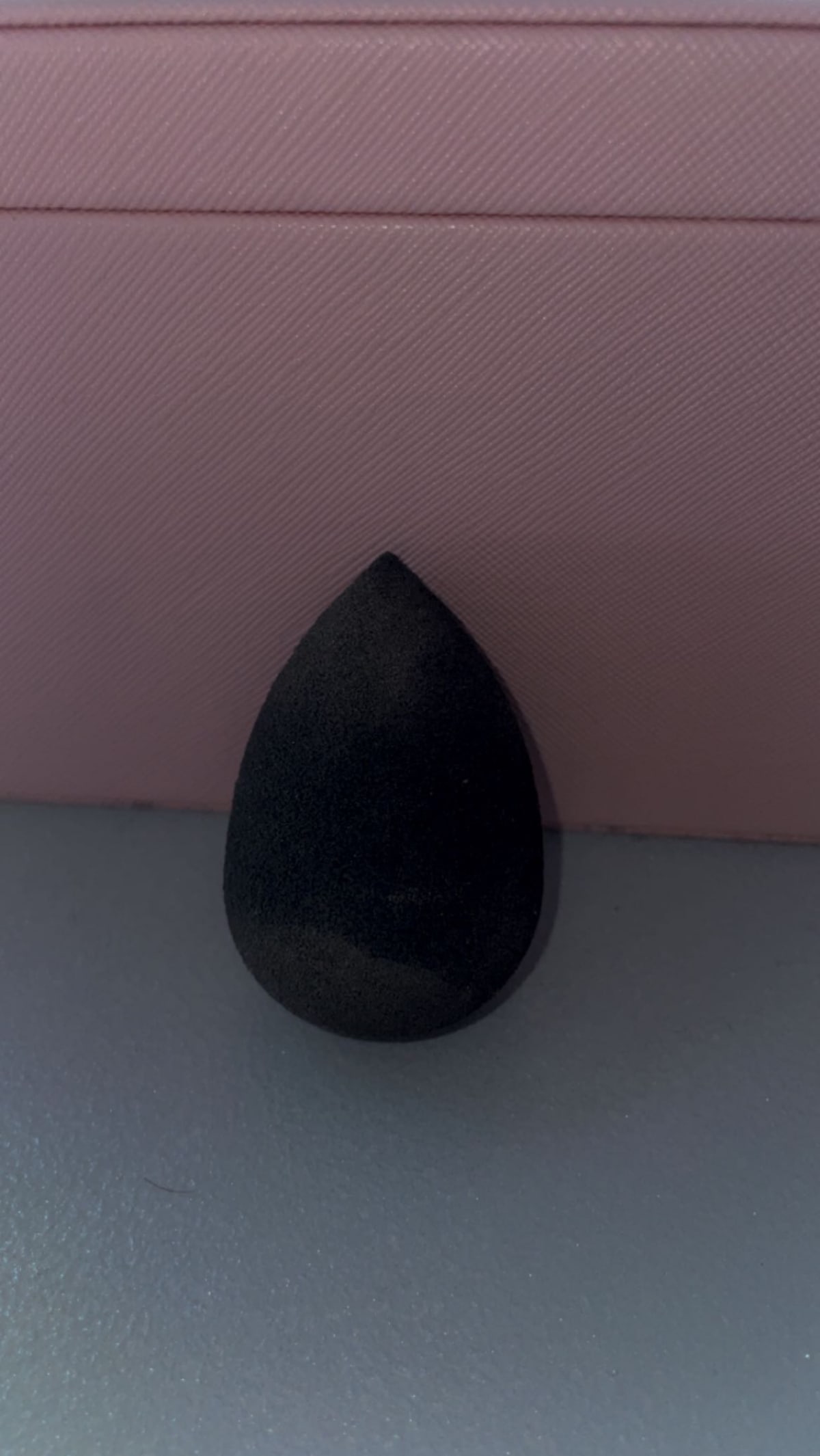 The original beautyblender Pro Makeup Spons The original