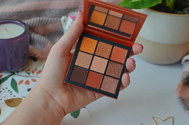 Topaz Obsessions Palette - review image