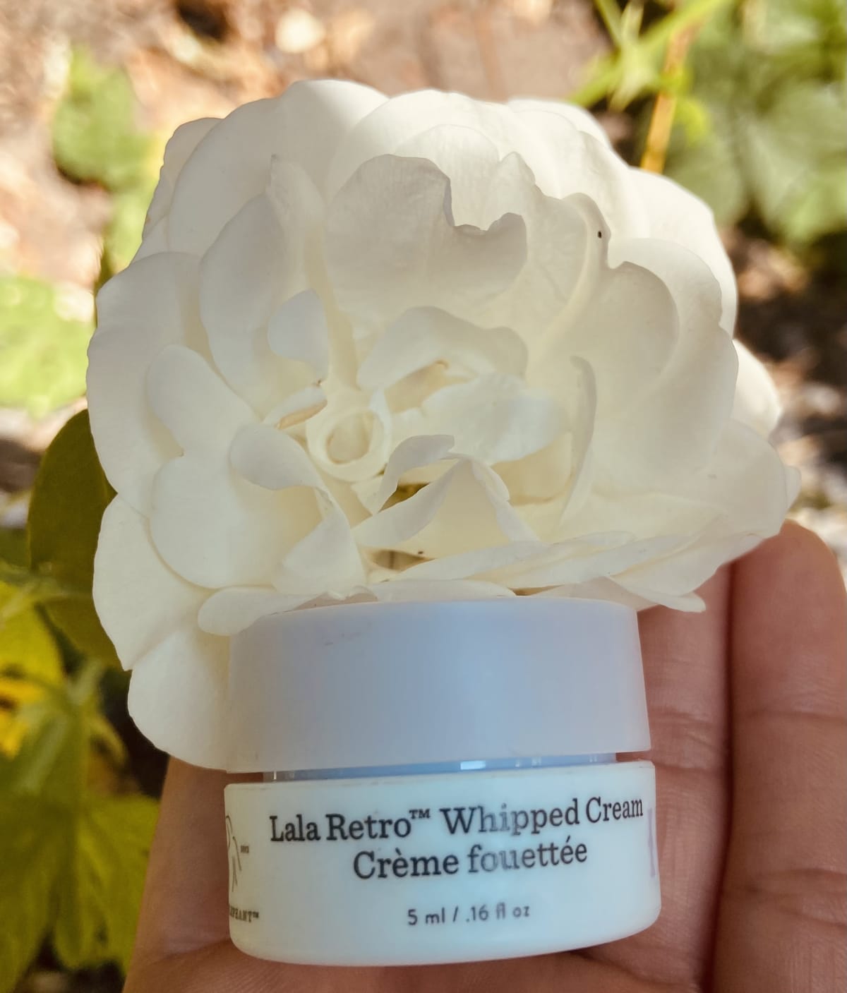 Lala retro whipped promo cream