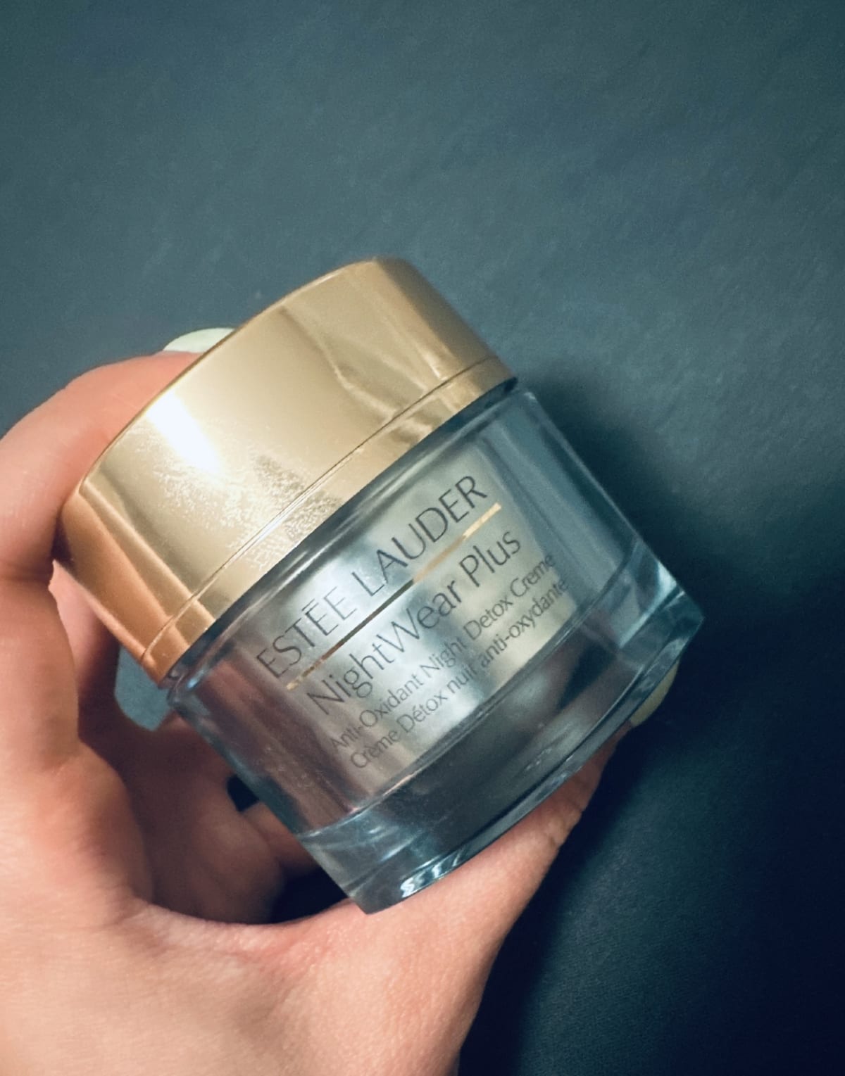 Estée Lauder NightWear Plus Estée Lauder We Are Eves ehrliche