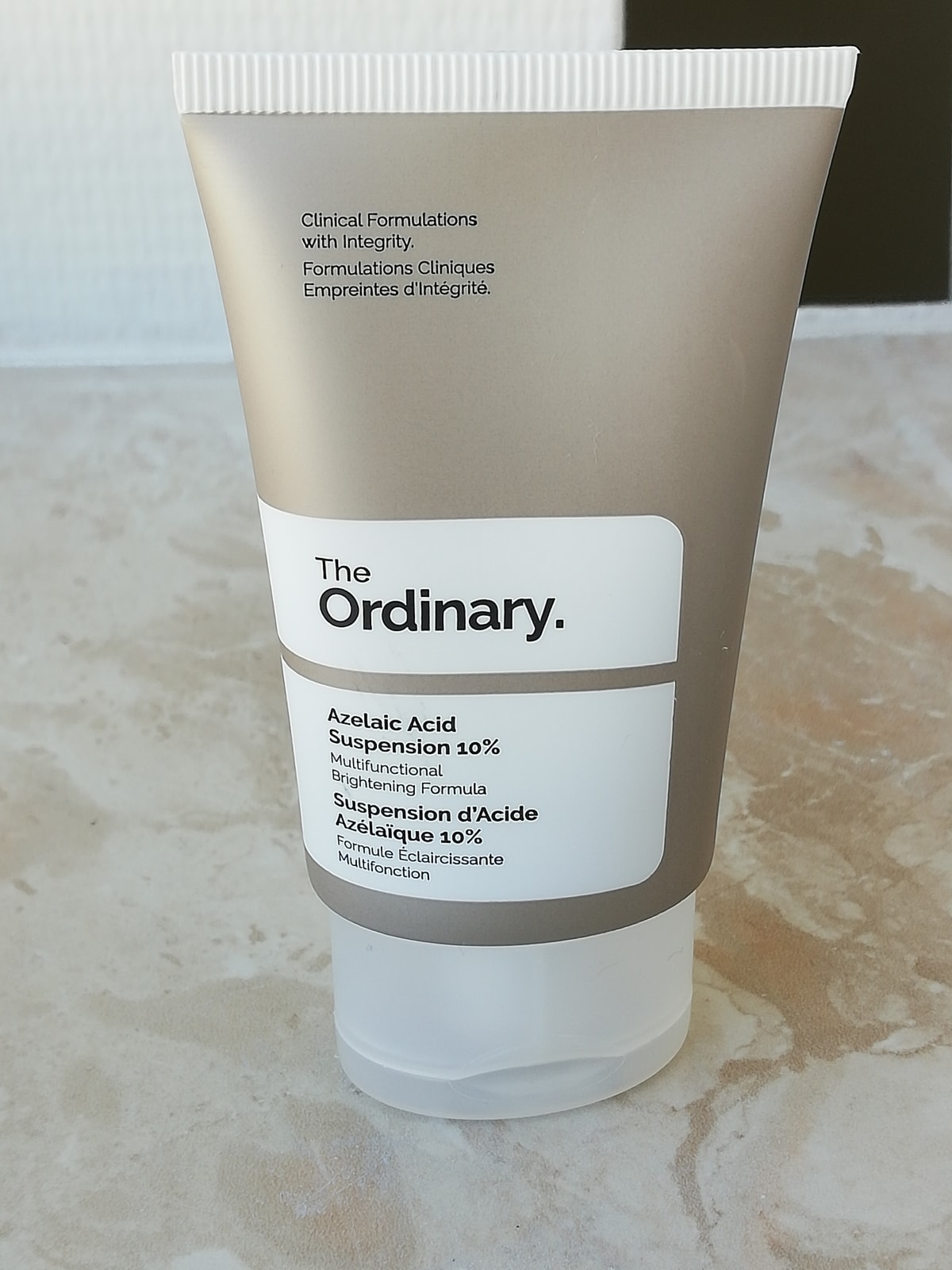 The Ordinary Direct Acids Azelaic Acid Suspension 10% | The Ordinary ...