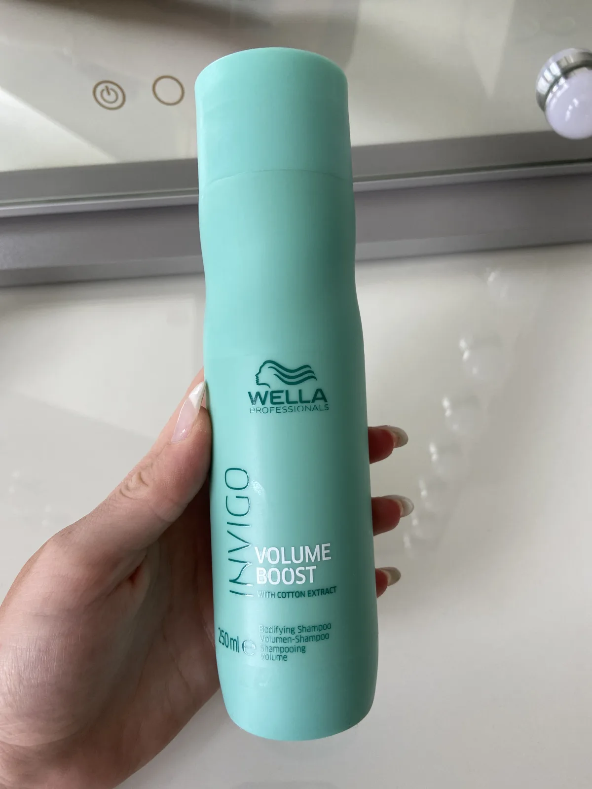 Invigo Volume Boost Bodifying Shampoo - review image