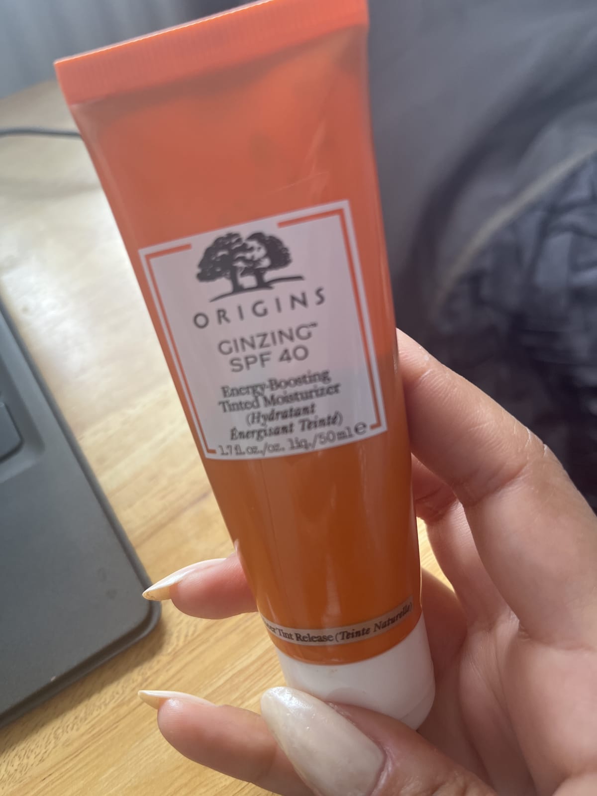 Origins GinZing SPF40 EnergyBoosting Tinted Moisturizer Origins