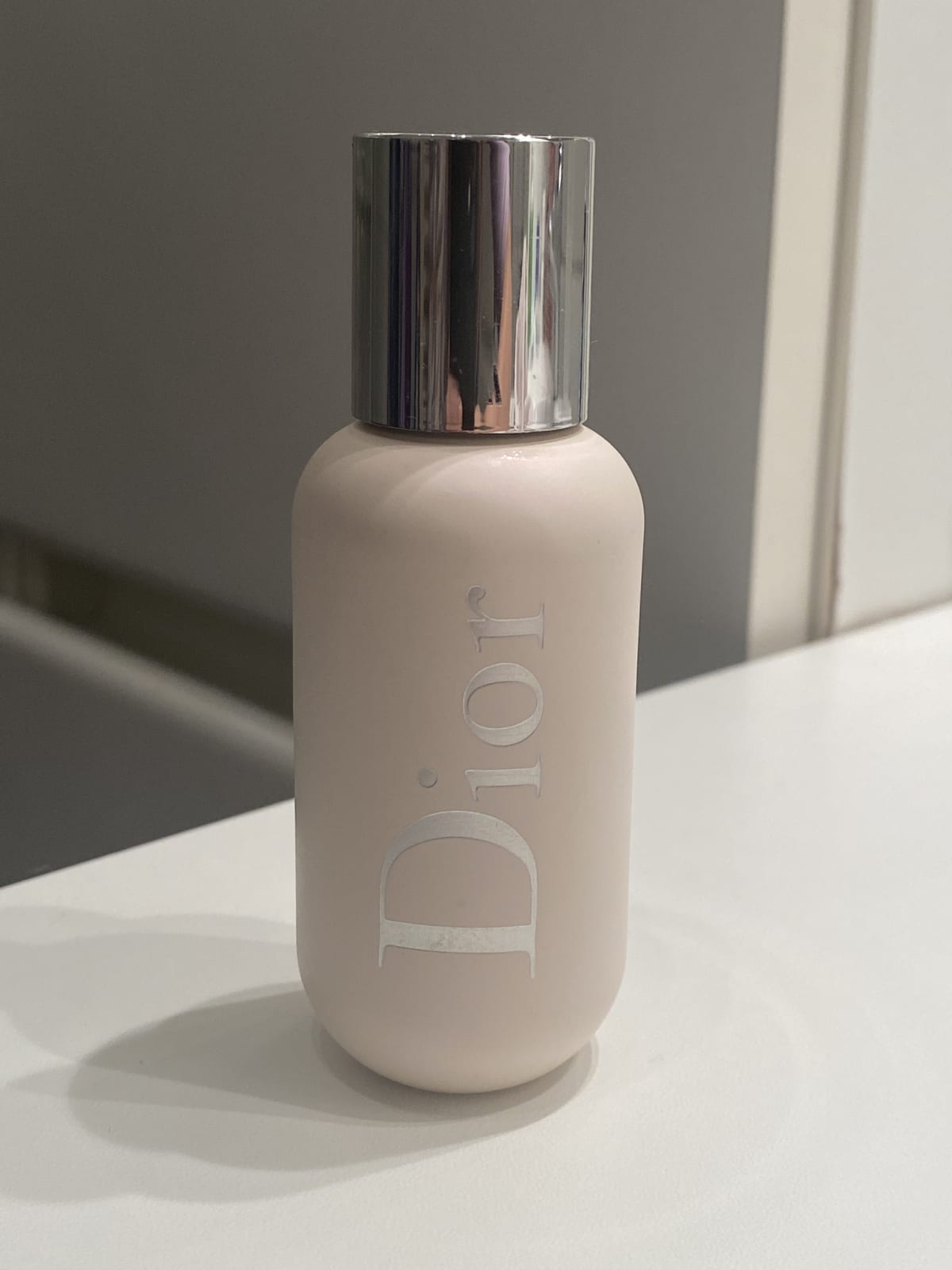 DIOR BACKSTAGE Face & Body Primer 50ml DIOR BACKSTAGE We Are Eves honest cosmetic reviews.