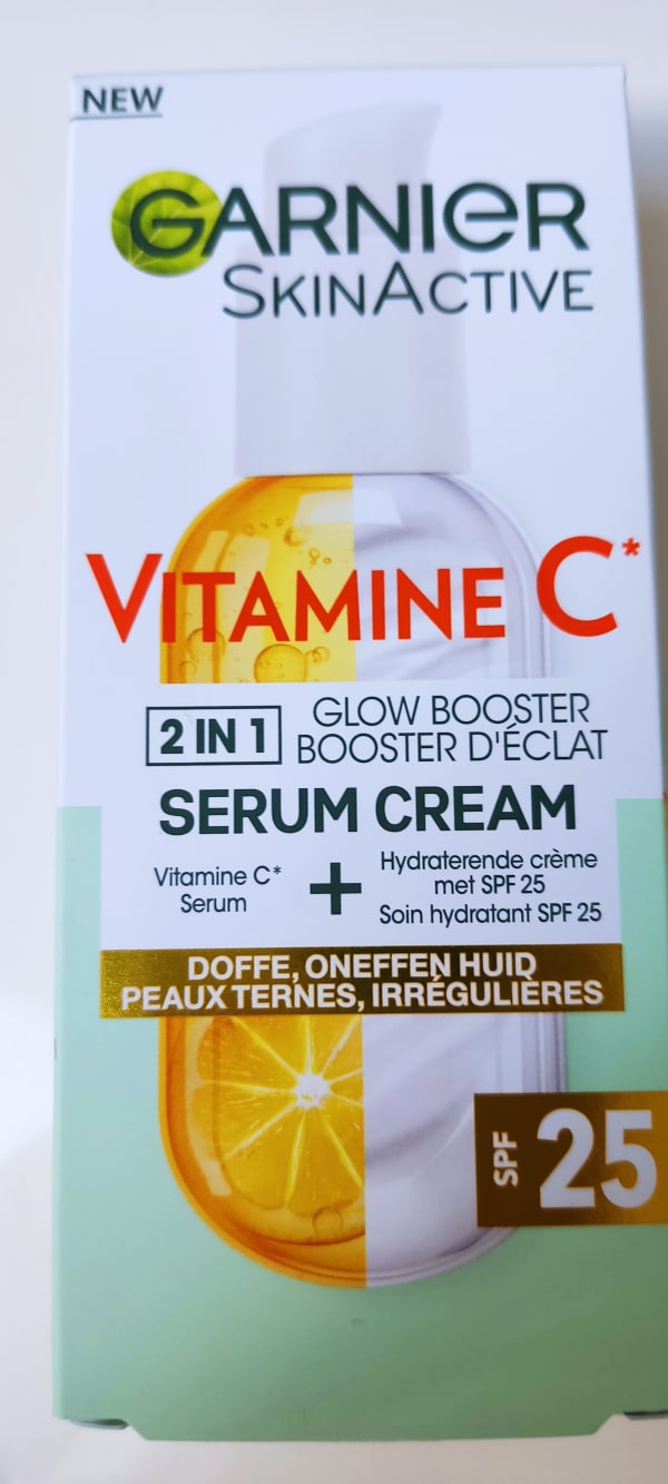 Garnier SkinActive Vitamine C* Glow Booster Serum Cream Garnier