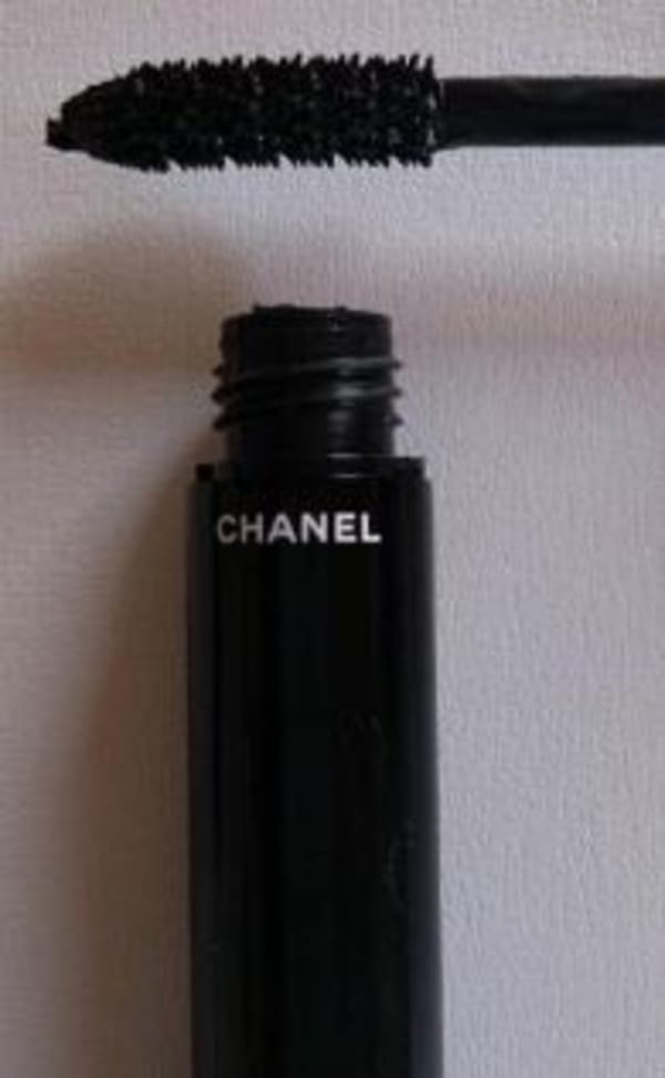 Competitief Opsommen Golf Chanel Mascara CHANEL - INIMITABLE Mascara 30 NOIR BRUN | Chanel Gewoon  wimperachtig!! - We Are Eves: eerlijke cosmetica reviews.