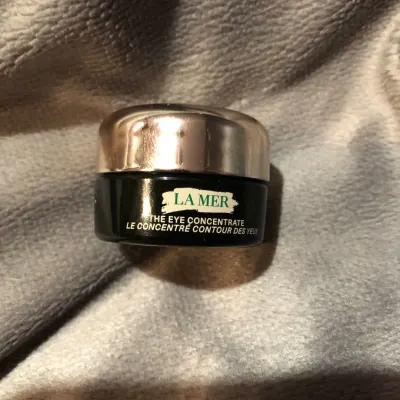 review image La_Mer_the_eye_concentrate_hhatjn