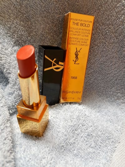 review image ysl_lippenstift_douglas_nl_hteye5