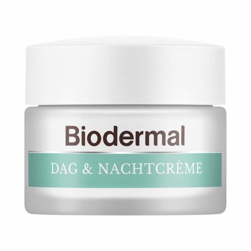 review image https://cdn.weareeves.com/shopify/s/files/1/0012/9669/5349/products/Biodermal-Dag-Nachtcreme-voor-alle-Huidtypen-130534-1.jpg