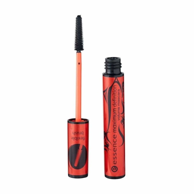 review image https://cdn.weareeves.com/shopify/s/files/1/0012/9669/5349/products/Essence-Maximum-Definition-01-Black-Mascara-1373905-1.jpg