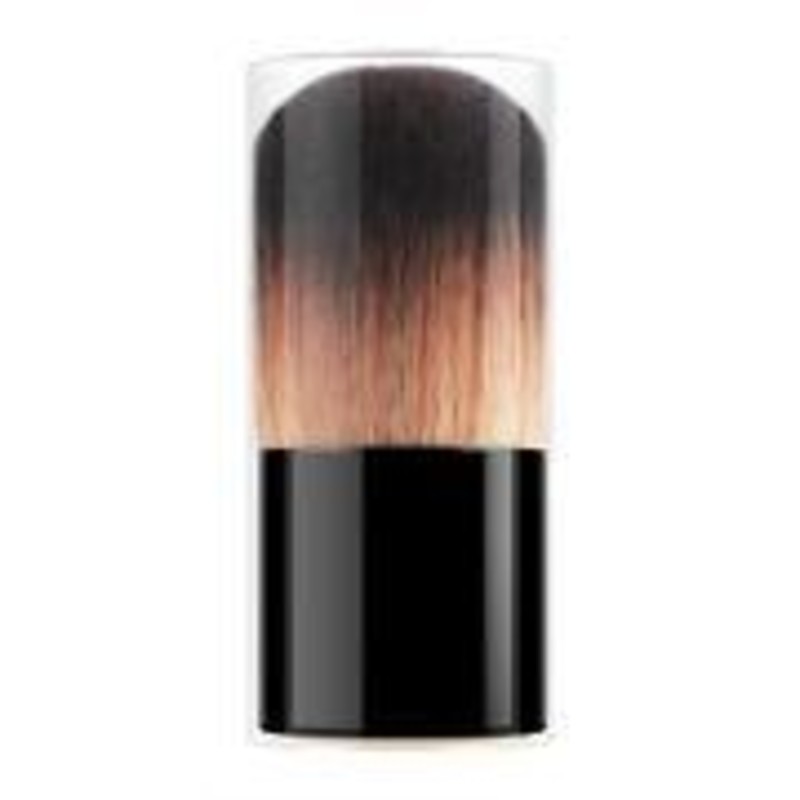 Giorgio Armani Mini Kabuki Brush ARMANI We Are Eves honest cosmetic reviews