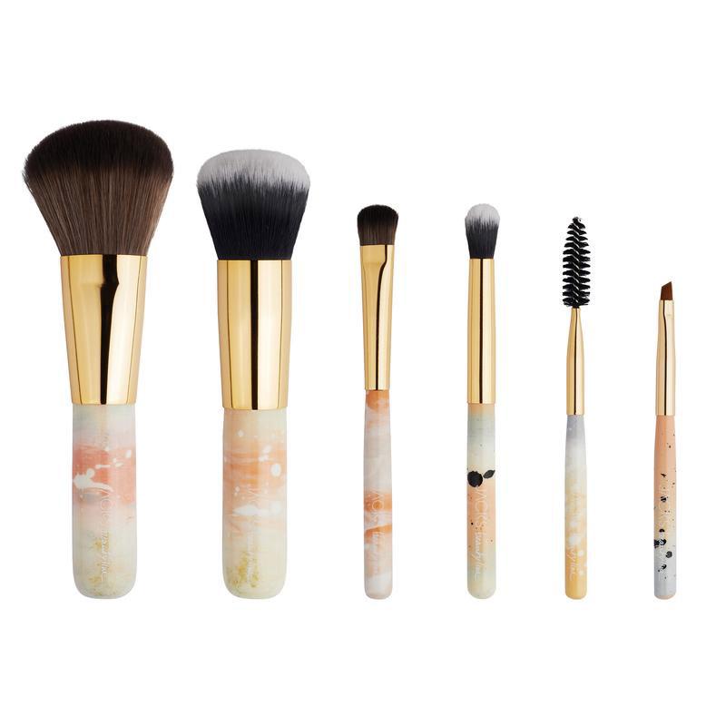 review image https://cdn.weareeves.com/shopify/s/files/1/0012/9669/5349/products/Jack-s-Beauty-Line-Mini-Brush-Set-Pastel.jpg