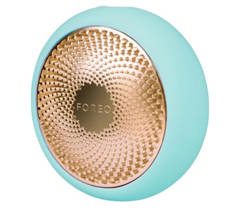 review image https://cdn.weareeves.com/shopify/s/files/1/0012/9669/5349/products/foreo-foreo-ufo-mint_b41f0acf-83d2-432a-a860-c62fe71cd3c4.jpg