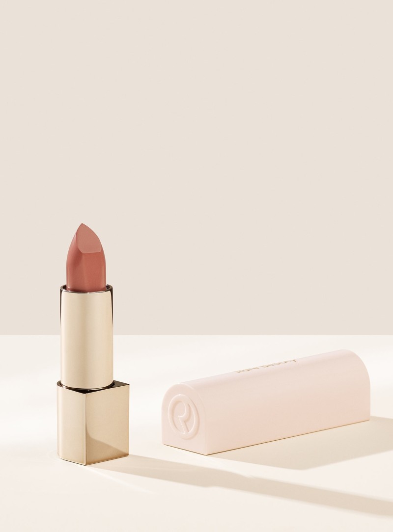 review image https://cdn.weareeves.com/shopify/s/files/1/0012/9669/5349/products/kind-words-matte-lipstick-worthy.jpg